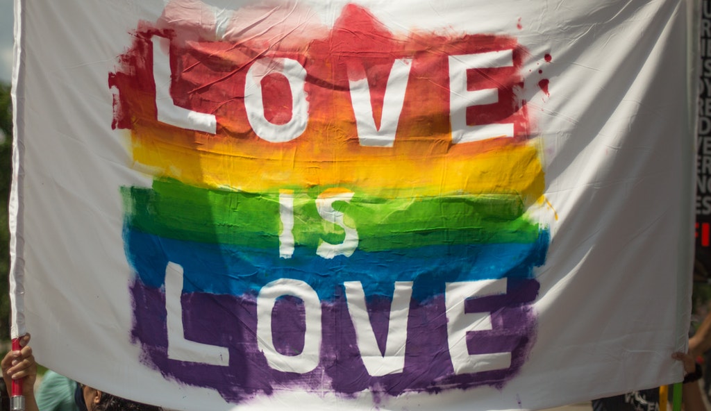 ¿Por qué se celebra el Día Internacional del Orgullo LGTBI el 28 de junio?